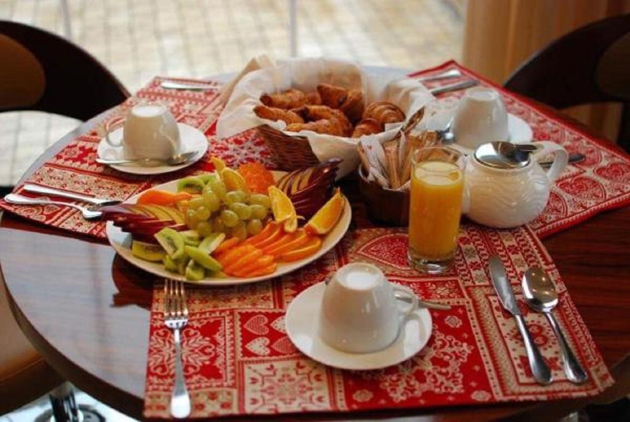 Akvilon Hotel Баку Екстер'єр фото
